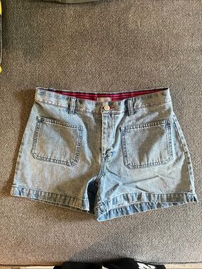 Bass Light Blue Denim Women's Jean Shorts with Front Patch Pockets